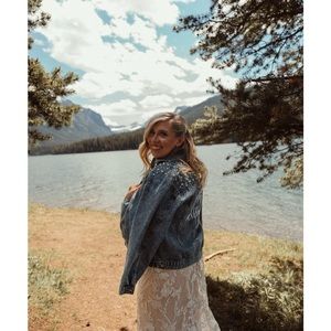 Meet your Posher, Alexandra